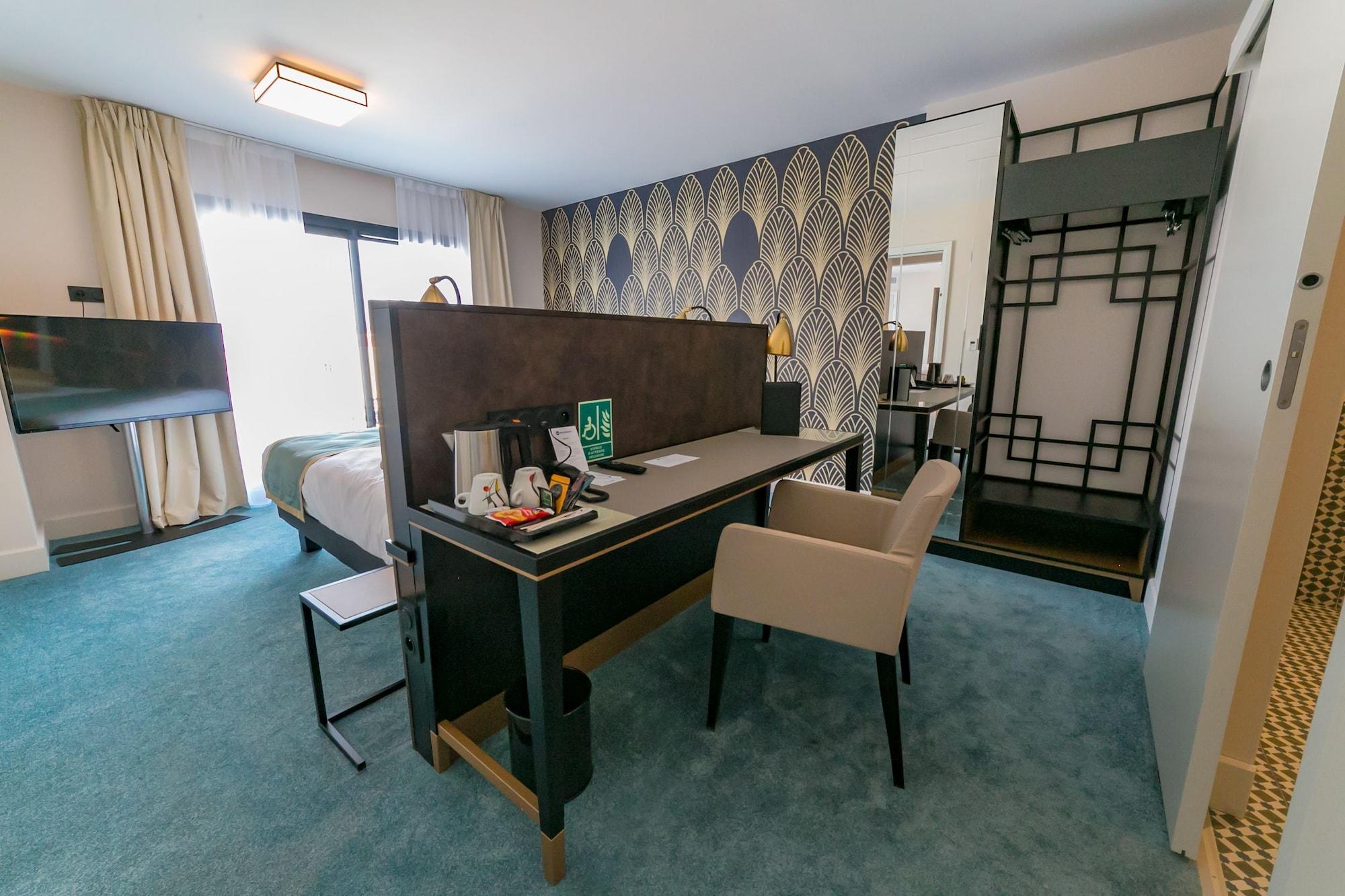 Best Western Hotel Journel サン・ローラン・デュ・ヴァール エクステリア 写真