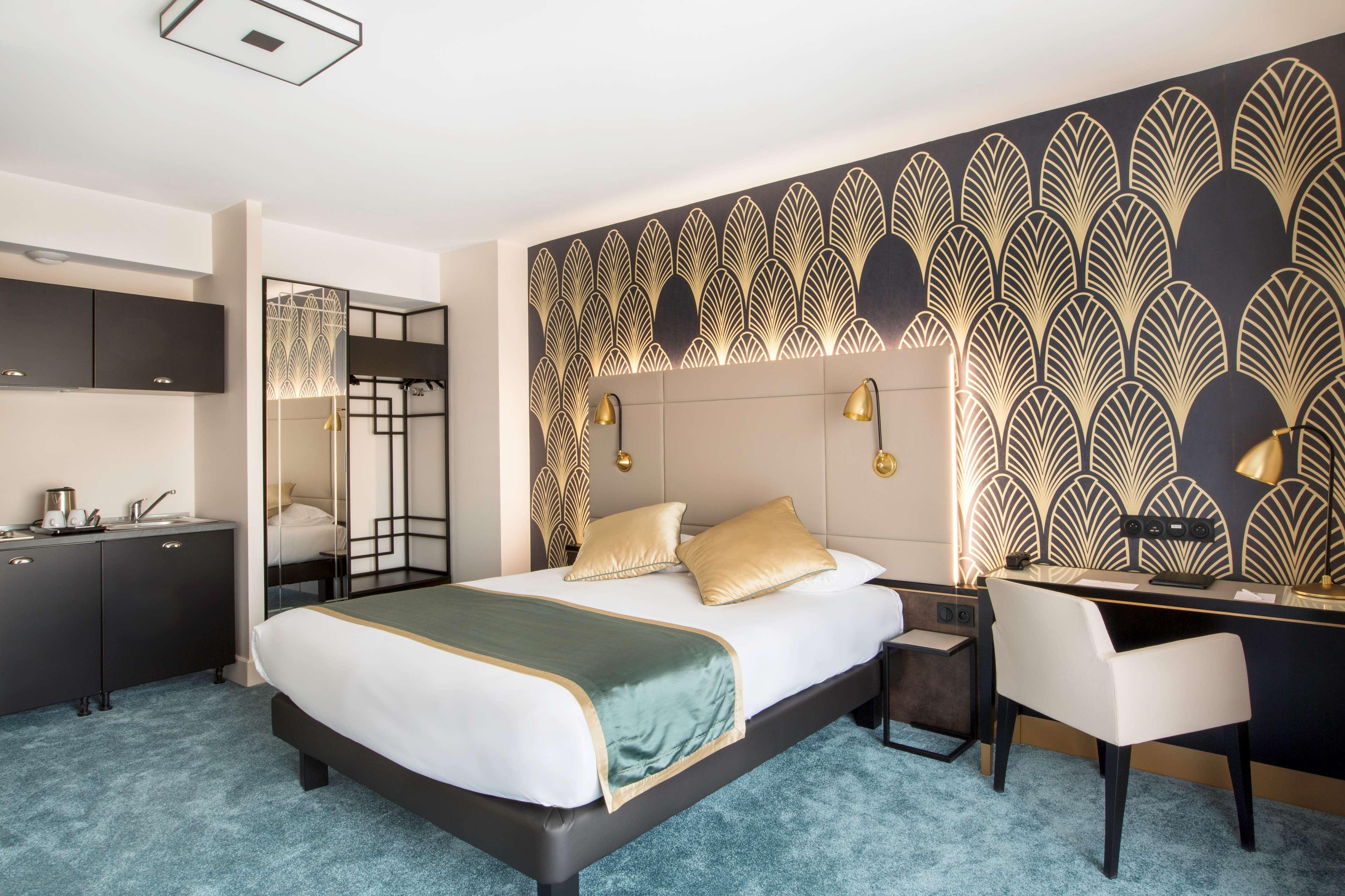 Best Western Hotel Journel サン・ローラン・デュ・ヴァール エクステリア 写真